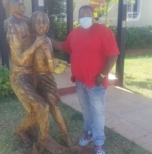 Meet your Posher, Horace